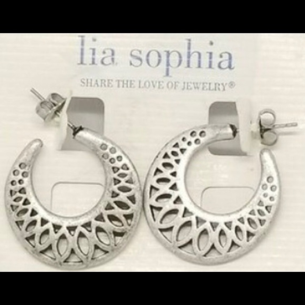 Silver Intricate Detailed Hoop Earrings
